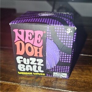 NEE DOH FUZZ BALL, Wonder Waves Purple New In Box Velvet Squeeze